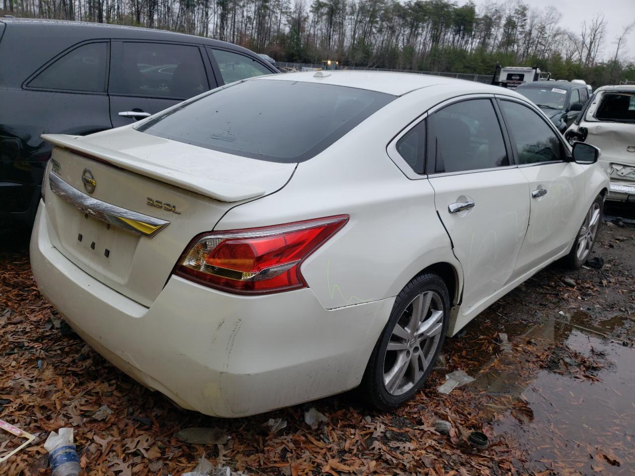 Photo 4 from auction – 2013 NISSAN ALTIMA 3.5 with VIN 1N4BL3AP4DC162981