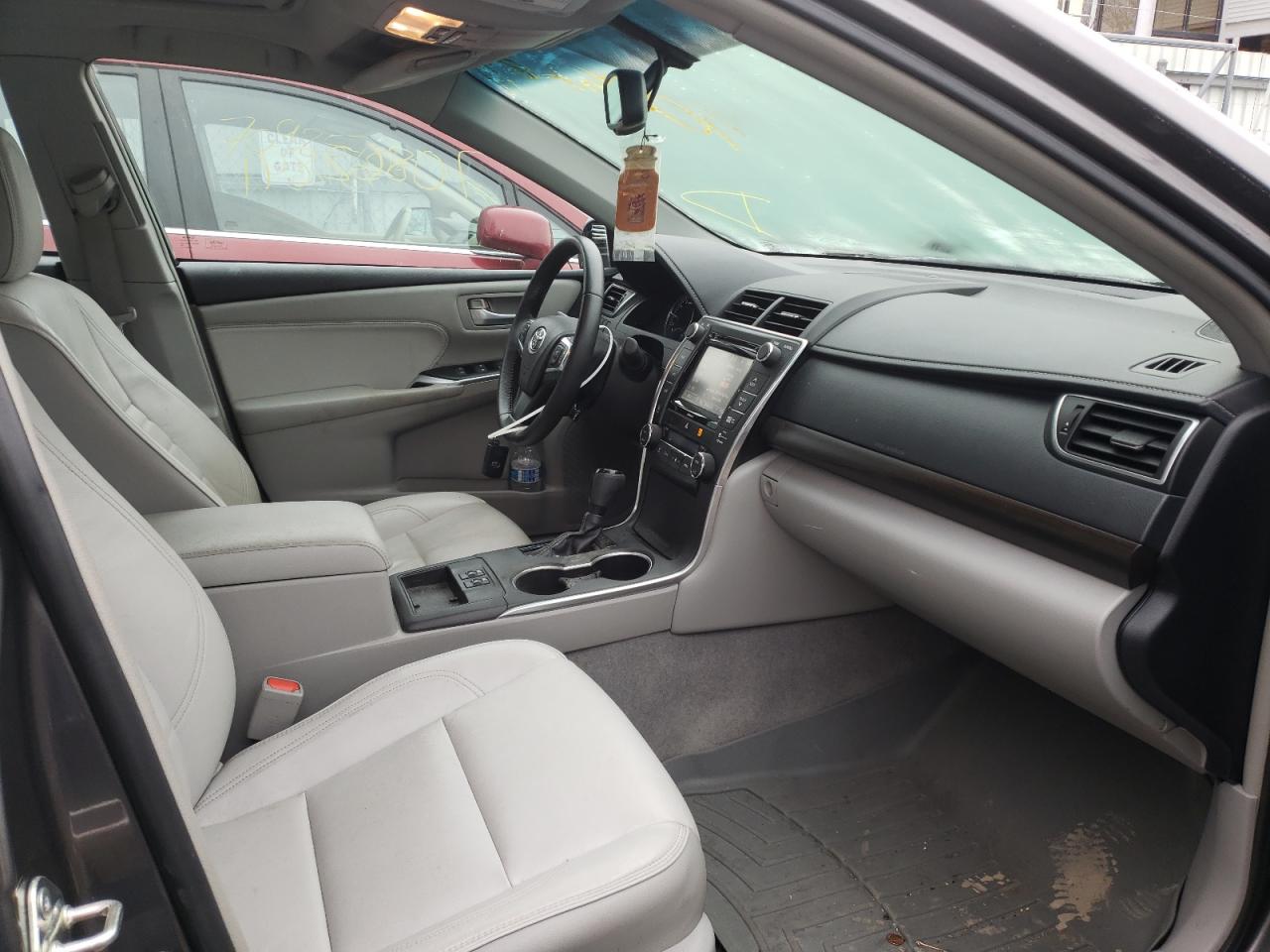 Photo 5 from auction – 2017 TOYOTA CAMRY LE with VIN 4T1BF1FK2HU705369
