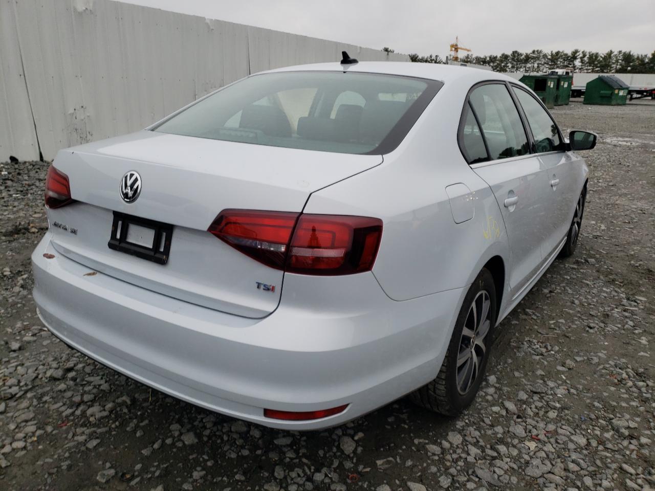 Photo 4 from auction – 2017 VOLKSWAGEN JETTA SE with VIN 3VWDB7AJ1HM335592