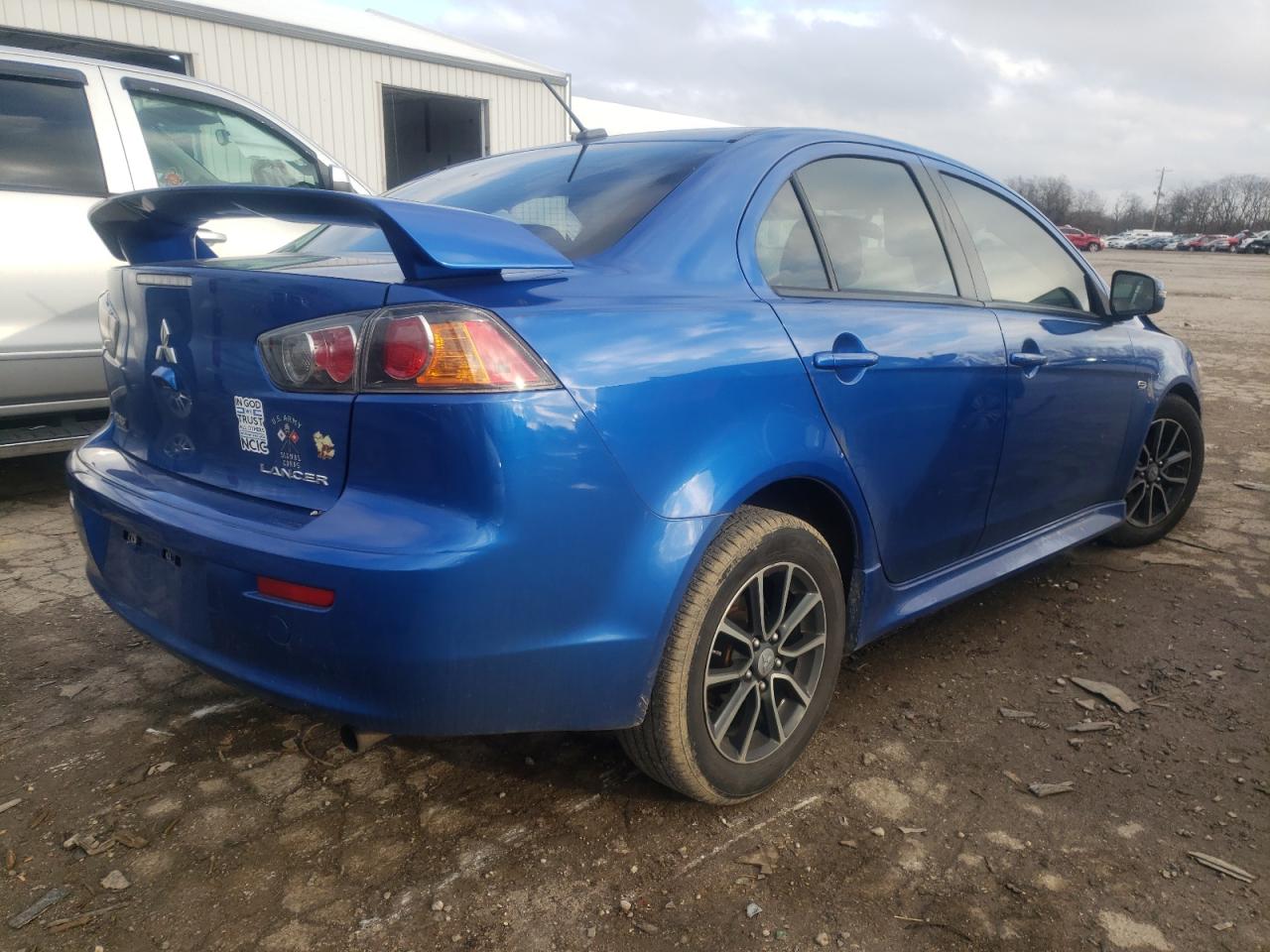 Photo 4 from auction – 2017 MITSUBISHI LANCER ES with VIN JA32U2FU9HU011374