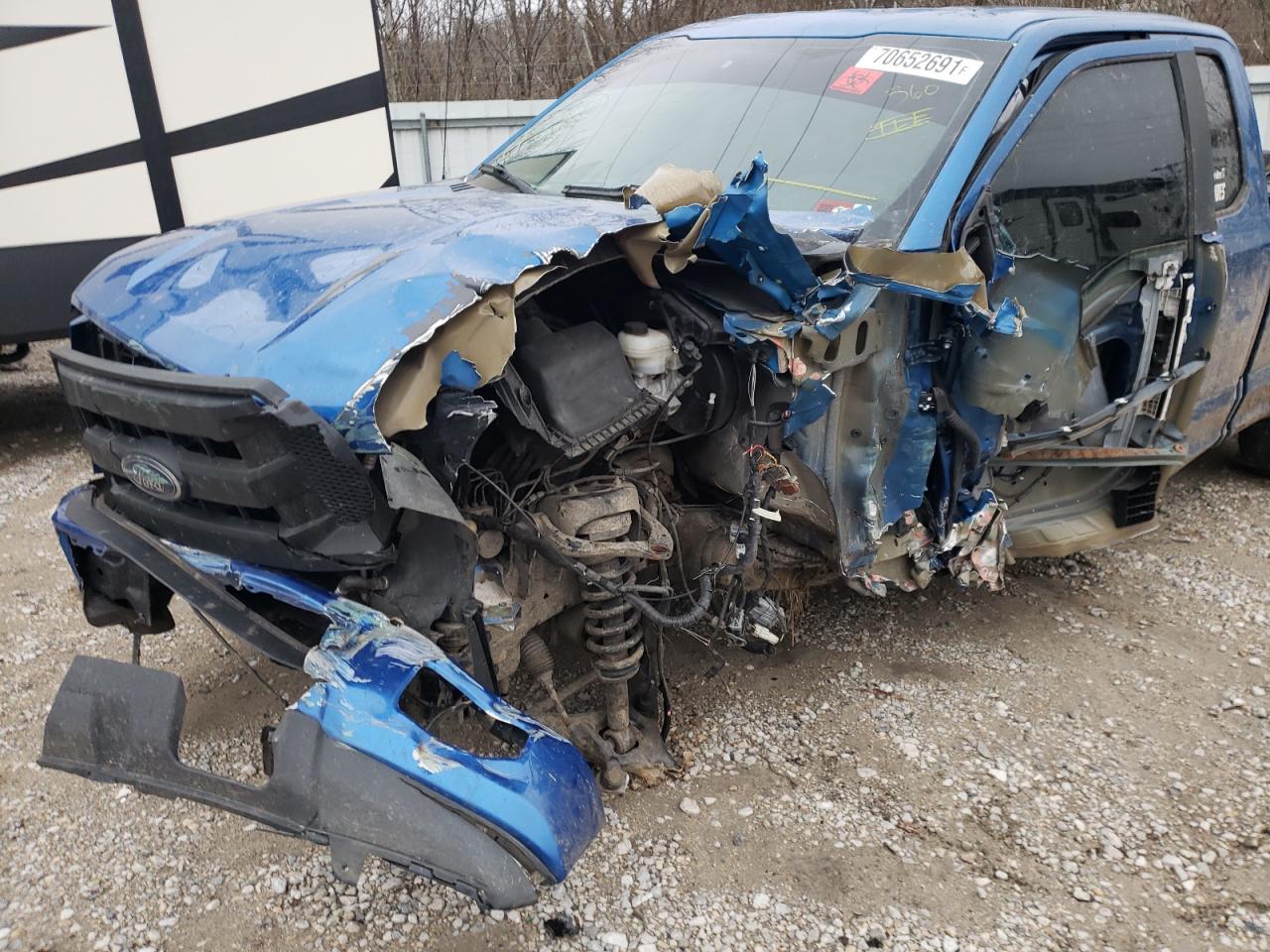 Photo 9 from auction – 2015 FORD F150 SUPER with VIN 1FTFX1EF1FFA69083