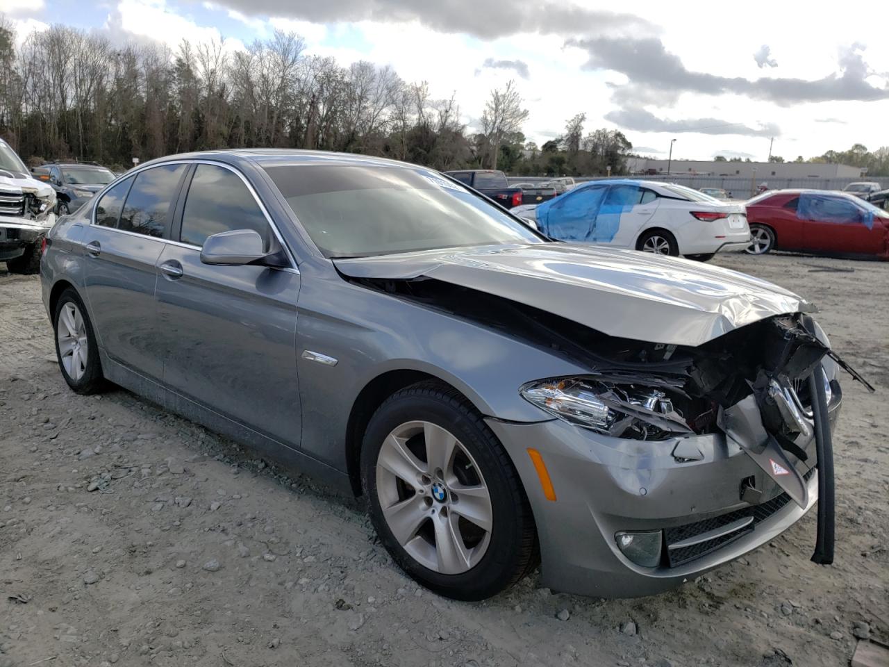 BMW 528 I 2011 with VIN WBAFR1C50BDJ97659 - Photo from auction