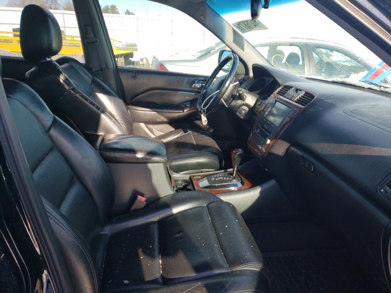 Photo 5 from auction – 2006 ACURA MDX with VIN 2HNYD18296H511062