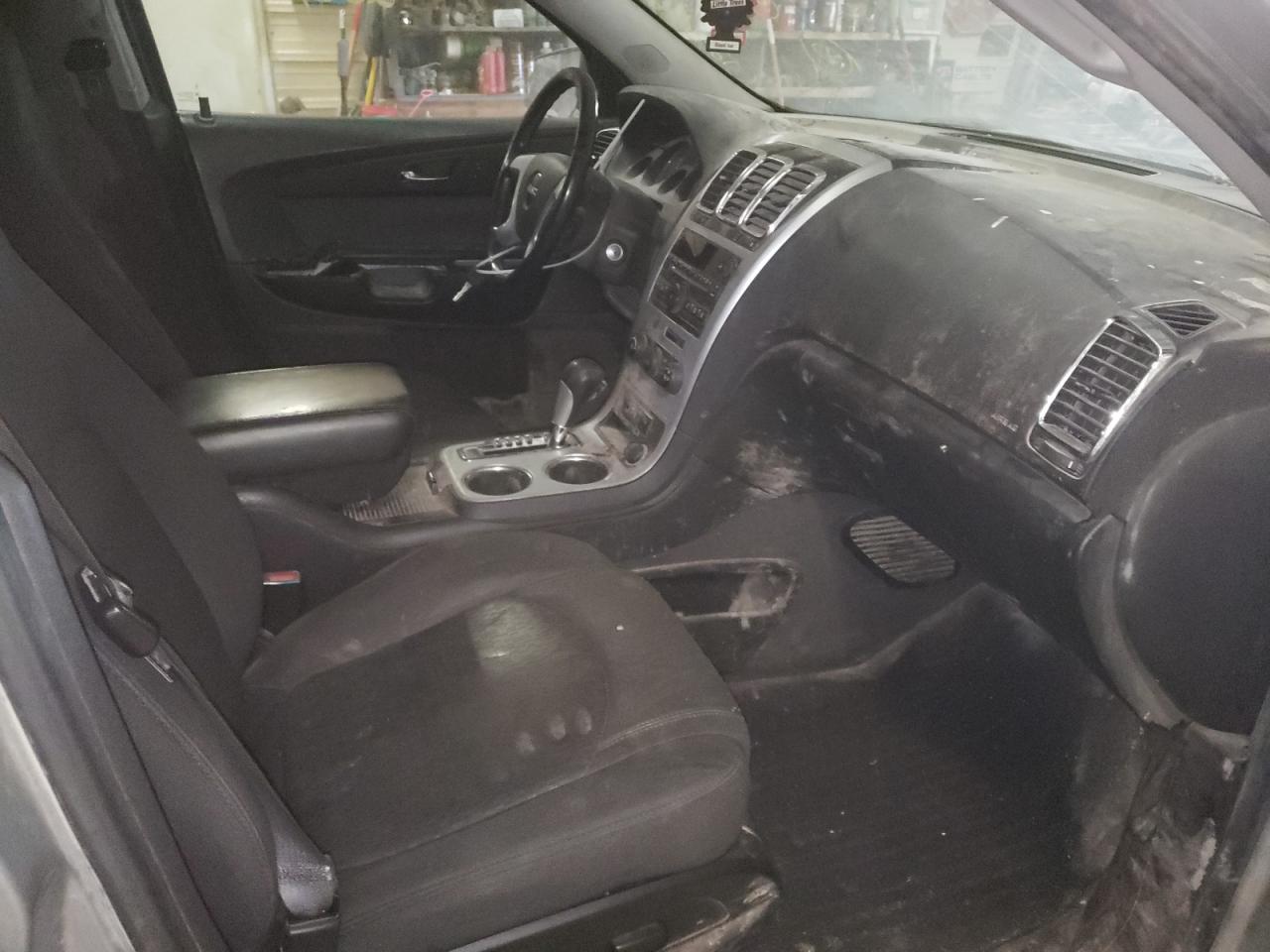 Photo 5 from auction – 2011 GMC ACADIA SLE with VIN 1GKKVPED4BJ409263