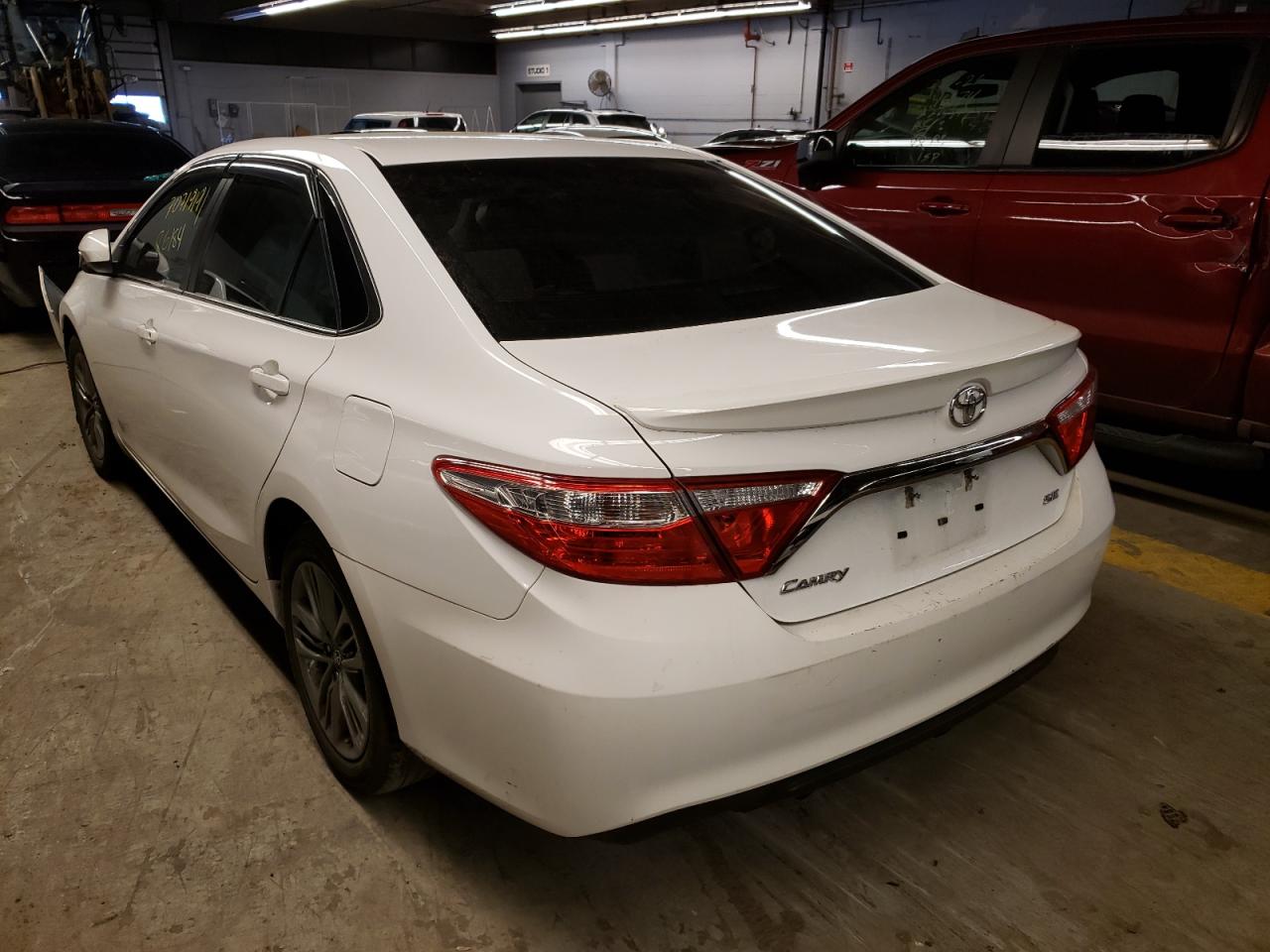 Photo 3 from auction – 2017 TOYOTA CAMRY LE with VIN 4T1BF1FK8HU674824