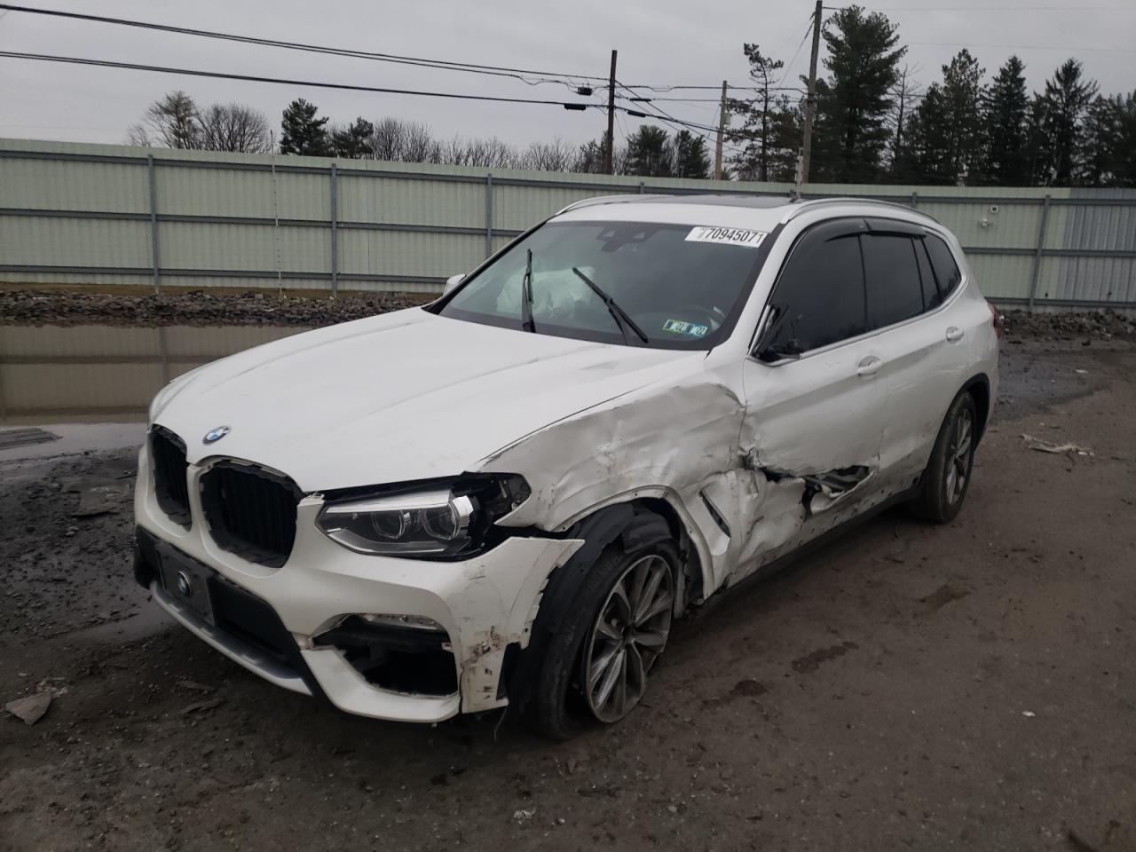 Photo 2 from auction – 2018 BMW X3 XDRIVE3 with VIN 5UXTR9C53JLC76575