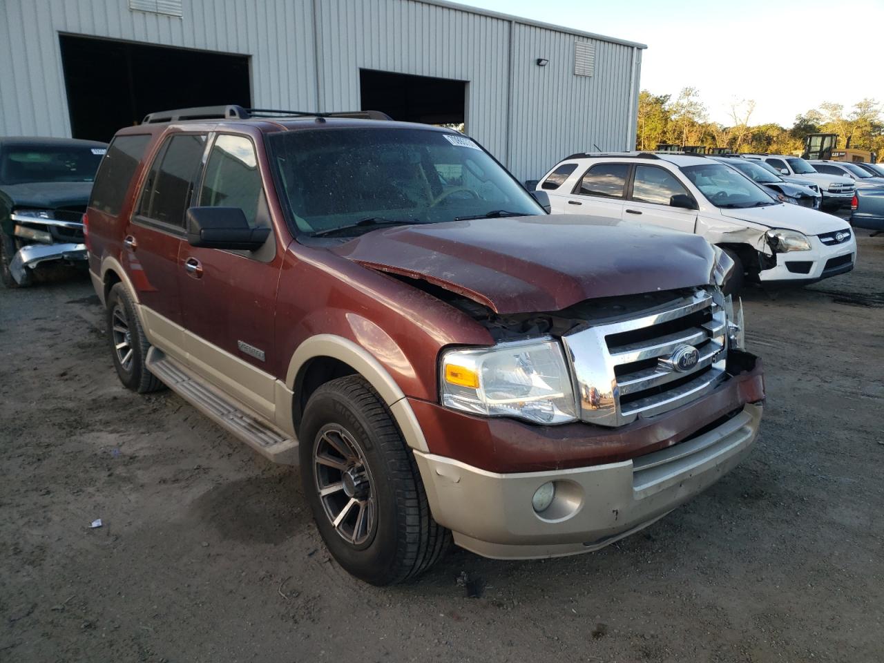 FORD EXPEDITION 2007 z numerem VIN 1FMFU17507LA99154 - Zdjęcie z aukcji