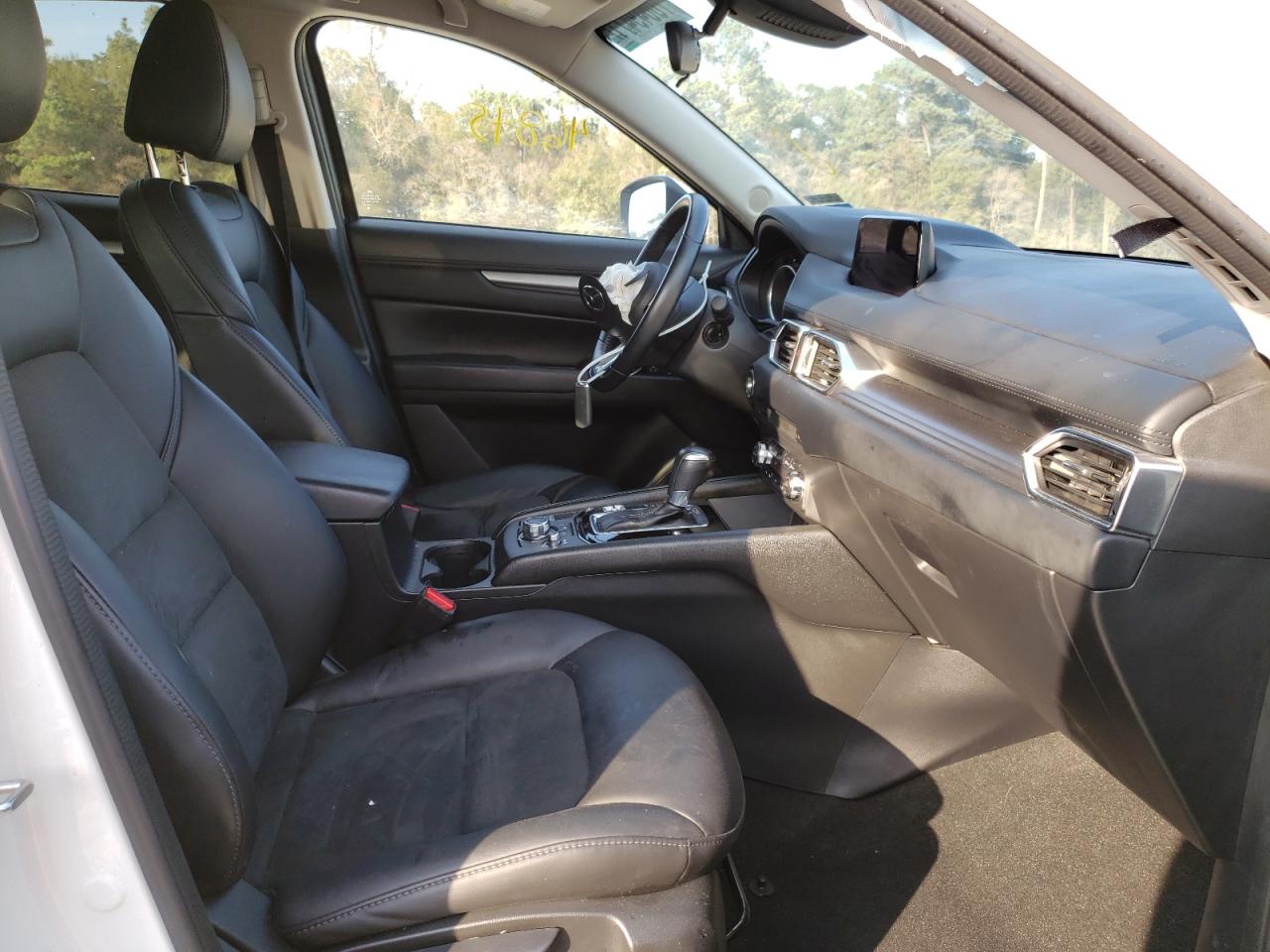 Photo 5 from auction – 2018 MAZDA CX-5 TOURI with VIN JM3KFACM6J0411830