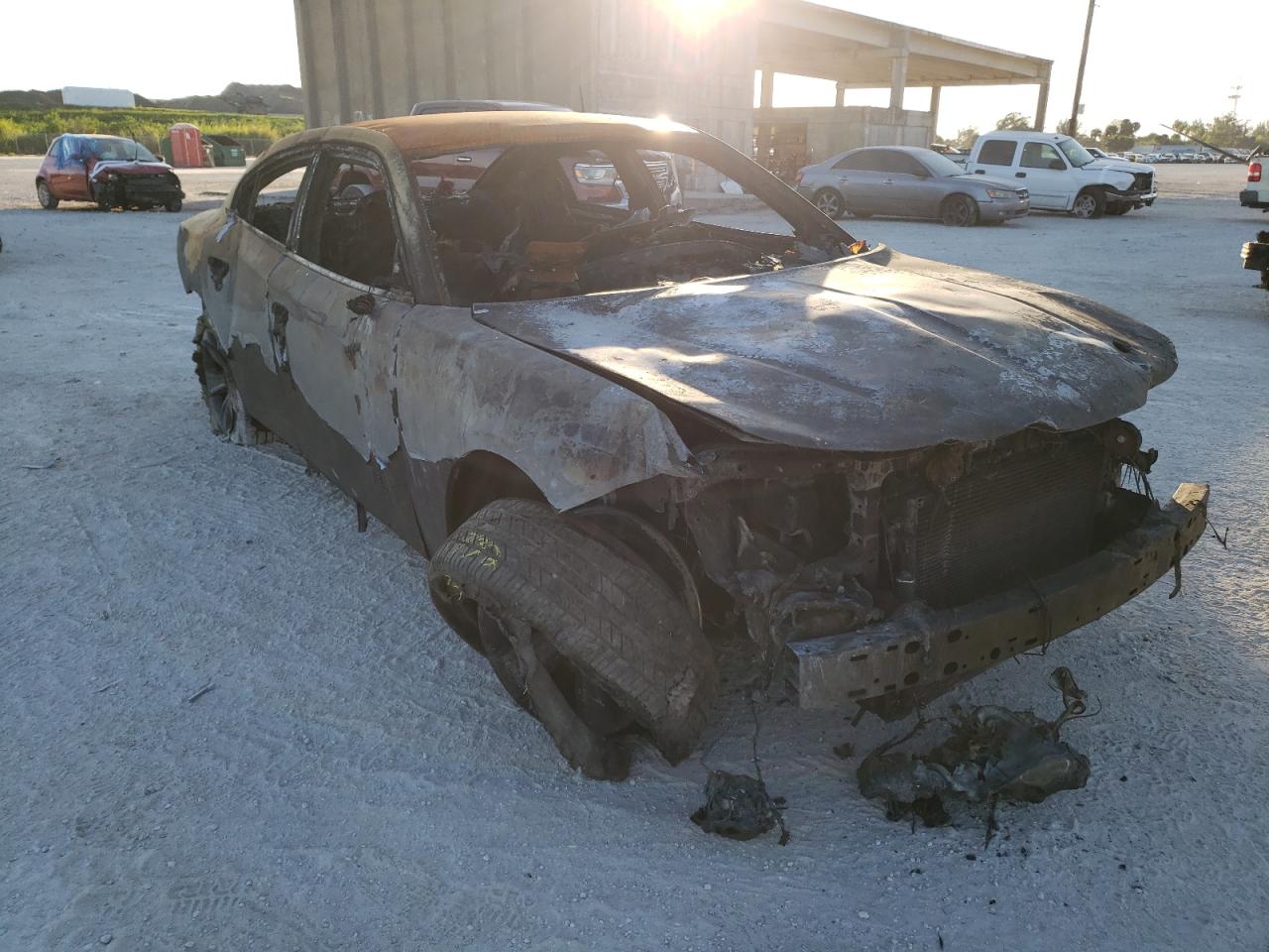 DODGE CHARGER SX 2016 with VIN 2C3CDXHGXGH120880 - Photo from auction