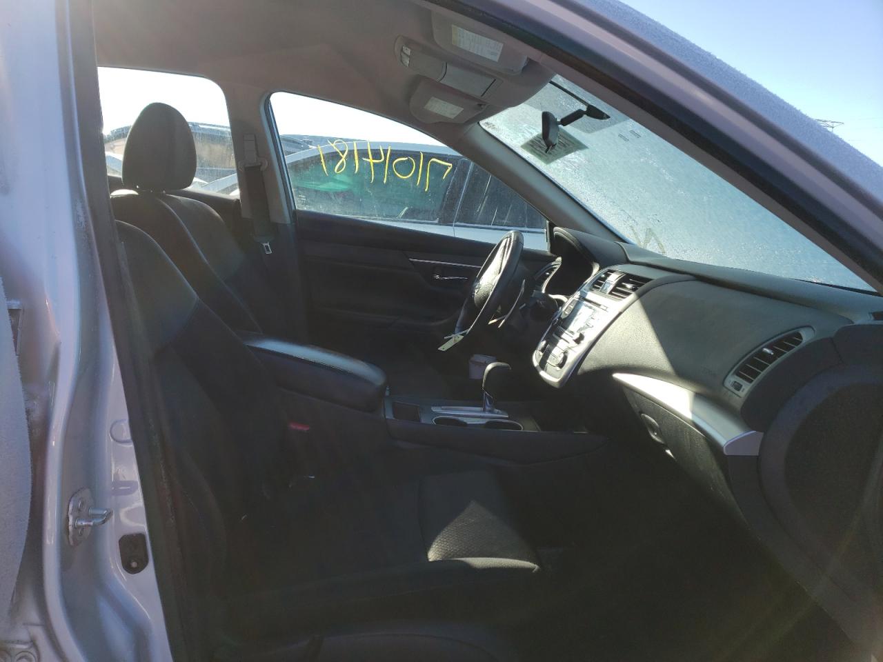 Photo 5 from auction – 2017 NISSAN ALTIMA 2.5 with VIN 1N4AL3AP3HC272244