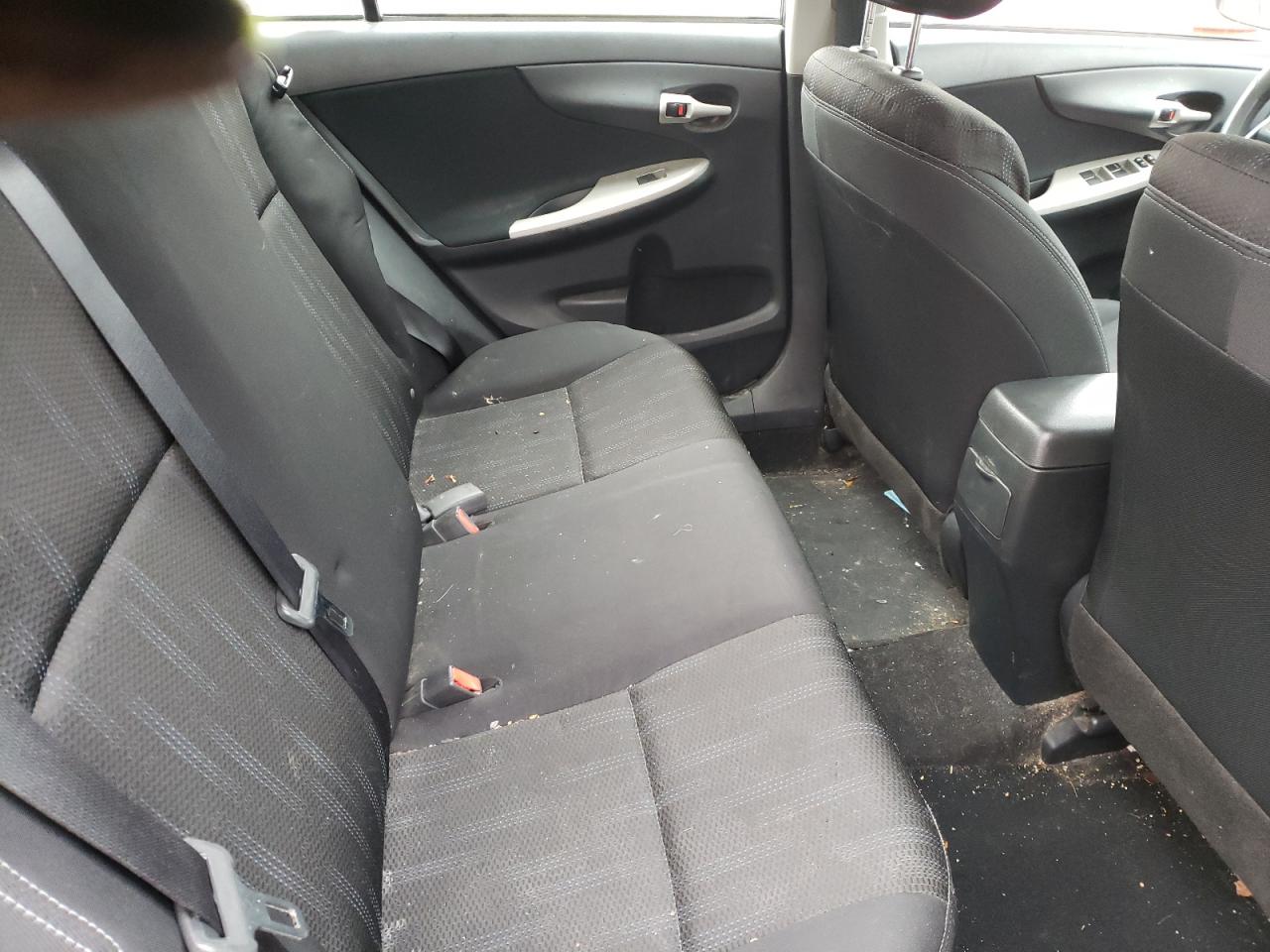 Foto 6 de la subasta – 2013 TOYOTA COROLLA BA con VIN 2T1BU4EE8DC965578
