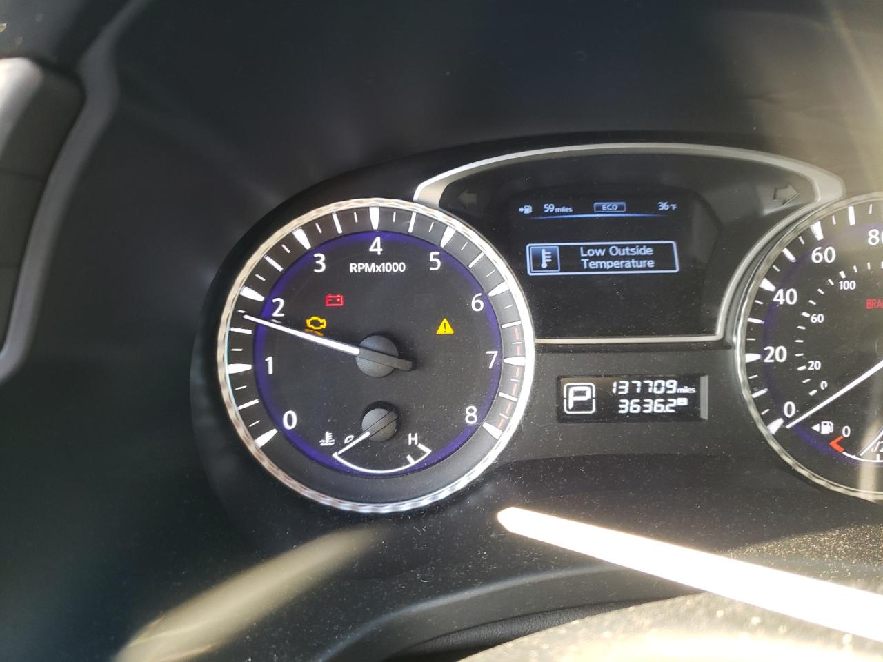 Photo 8 from auction – 2013 INFINITI JX35 with VIN 5N1AL0MN2DC334807