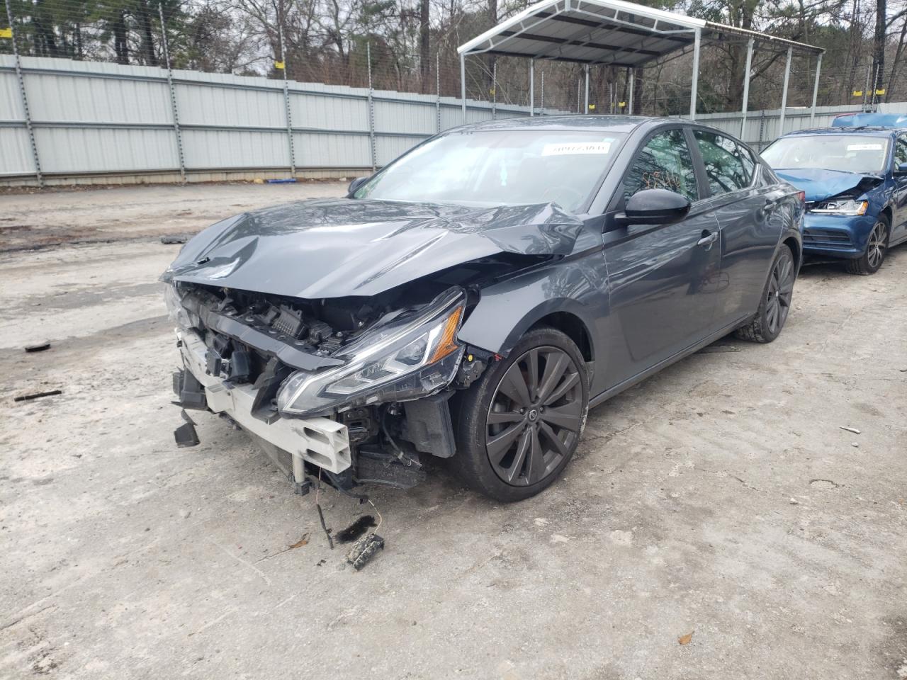 Photo 2 from auction – 2019 NISSAN ALTIMA SR with VIN 1N4BL4CV3KC104410