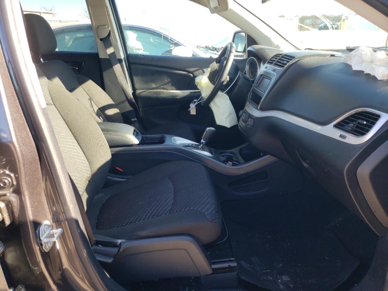 صورة رقم 5 من المزاد - 2019 DODGE JOURNEY SE مع VIN 3C4PDCBB4KT874795