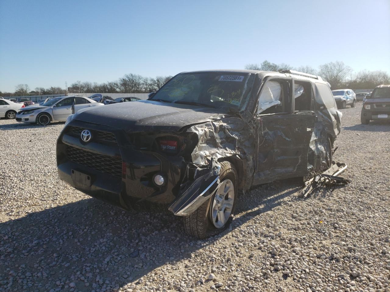 Photo 2 from auction – 2018 TOYOTA 4RUNNER SR with VIN JTEZU5JR9J5184439