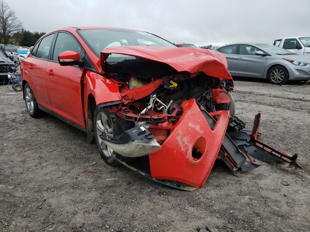 FORD FOCUS SE 2014 with VIN 1FADP3F24EL126865 - Photo from auction