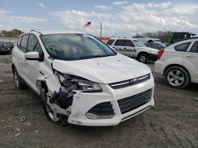 FORD ESCAPE SE 2015 with VIN 1FMCU0G7XFUB64972 - Photo from auction