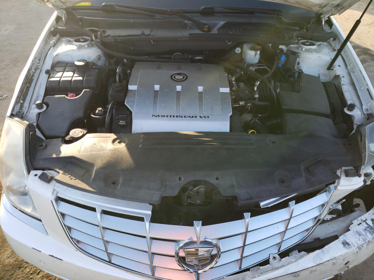 Photo 7 from auction – 2009 CADILLAC DTS with VIN 1G6KD57Y59U145081