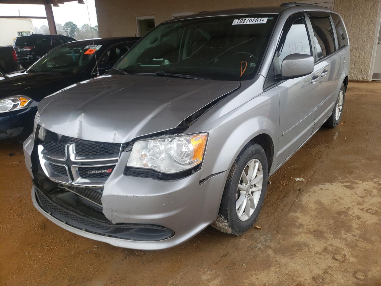 Photo 2 from auction – 2016 DODGE GRAND CARA with VIN 2C4RDGCG8GR325637