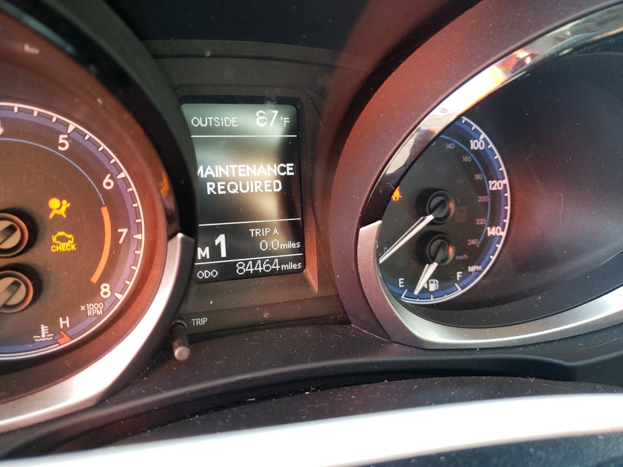 Photo 8 from auction – 2015 TOYOTA COROLLA L with VIN 2T1BURHE6FC365833