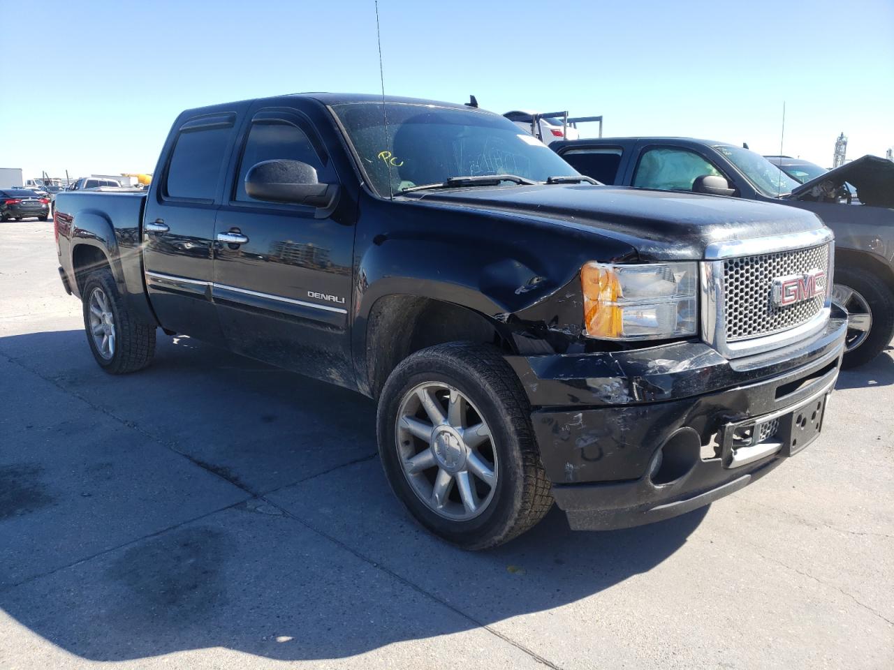 GMC SIERRA C15 2011 with VIN 3GTP1XE27BG326830 - Photo from auction