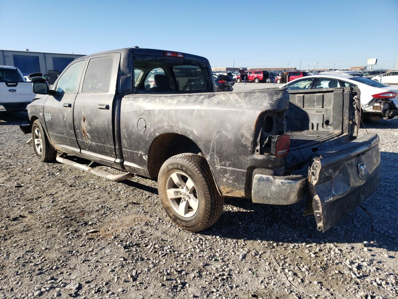 Photo 3 from auction – 2019 RAM 1500 CLASS with VIN 1C6RR6TTXKS561570