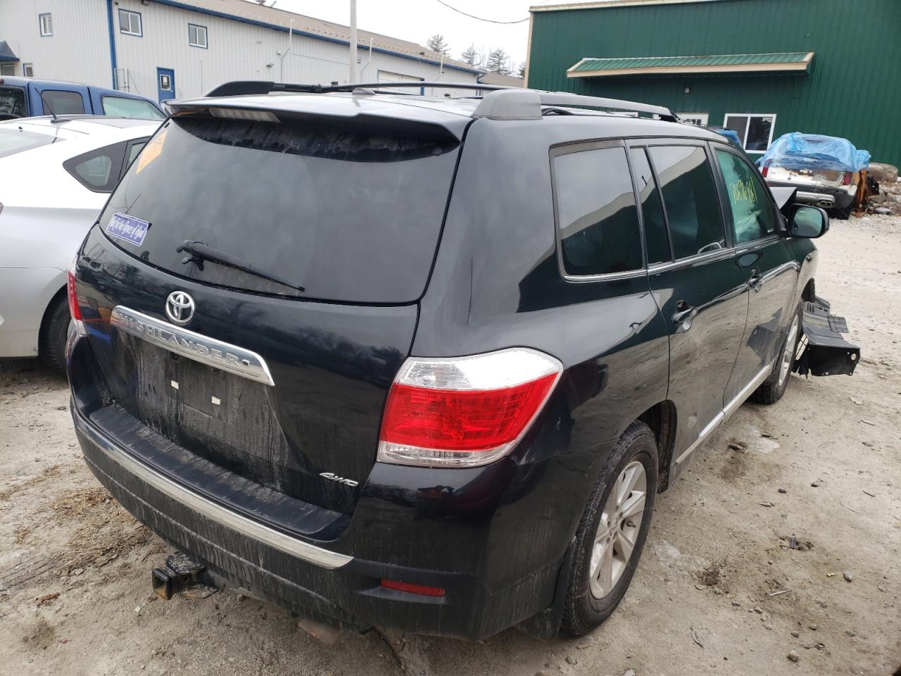 Photo 4 from auction – 2011 TOYOTA HIGHLANDER with VIN 5TDBK3EHXBS083360