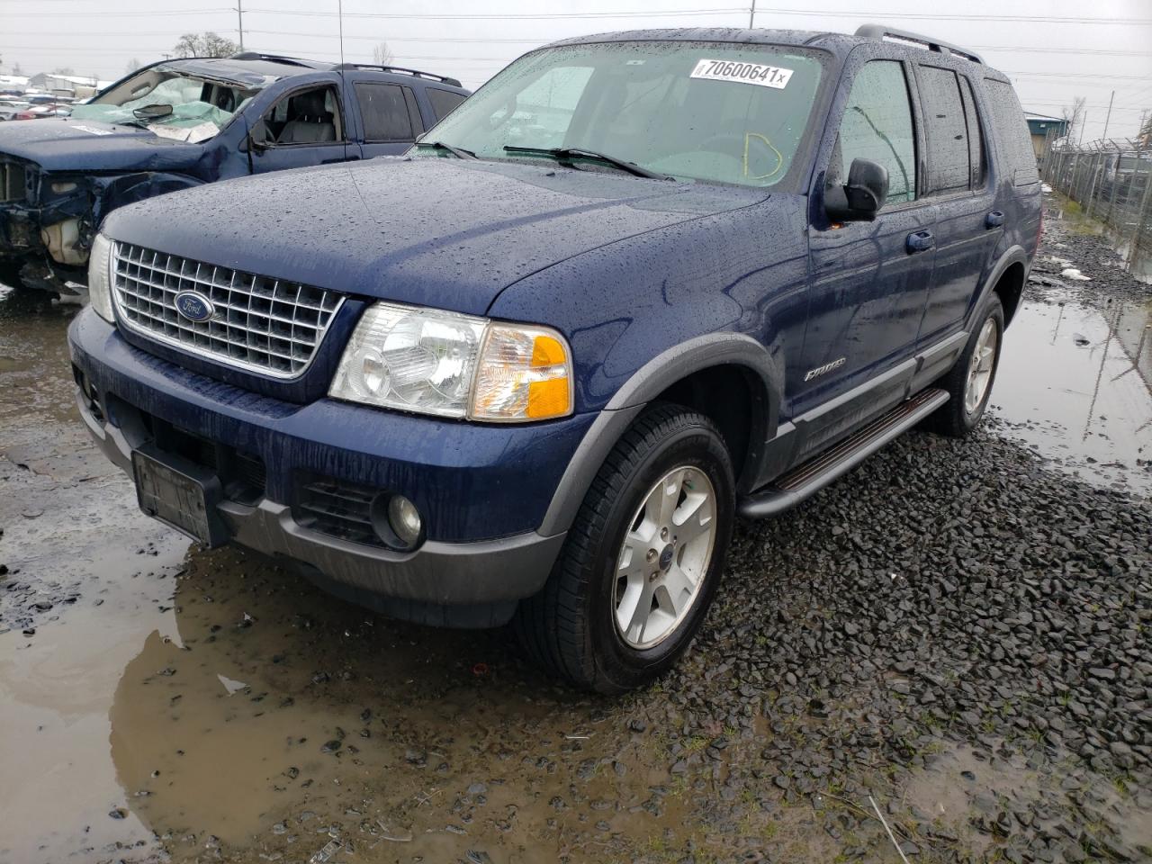 Photo 2 from auction – 2004 FORD EXPLORER X with VIN 1FMZU73K04UC16040