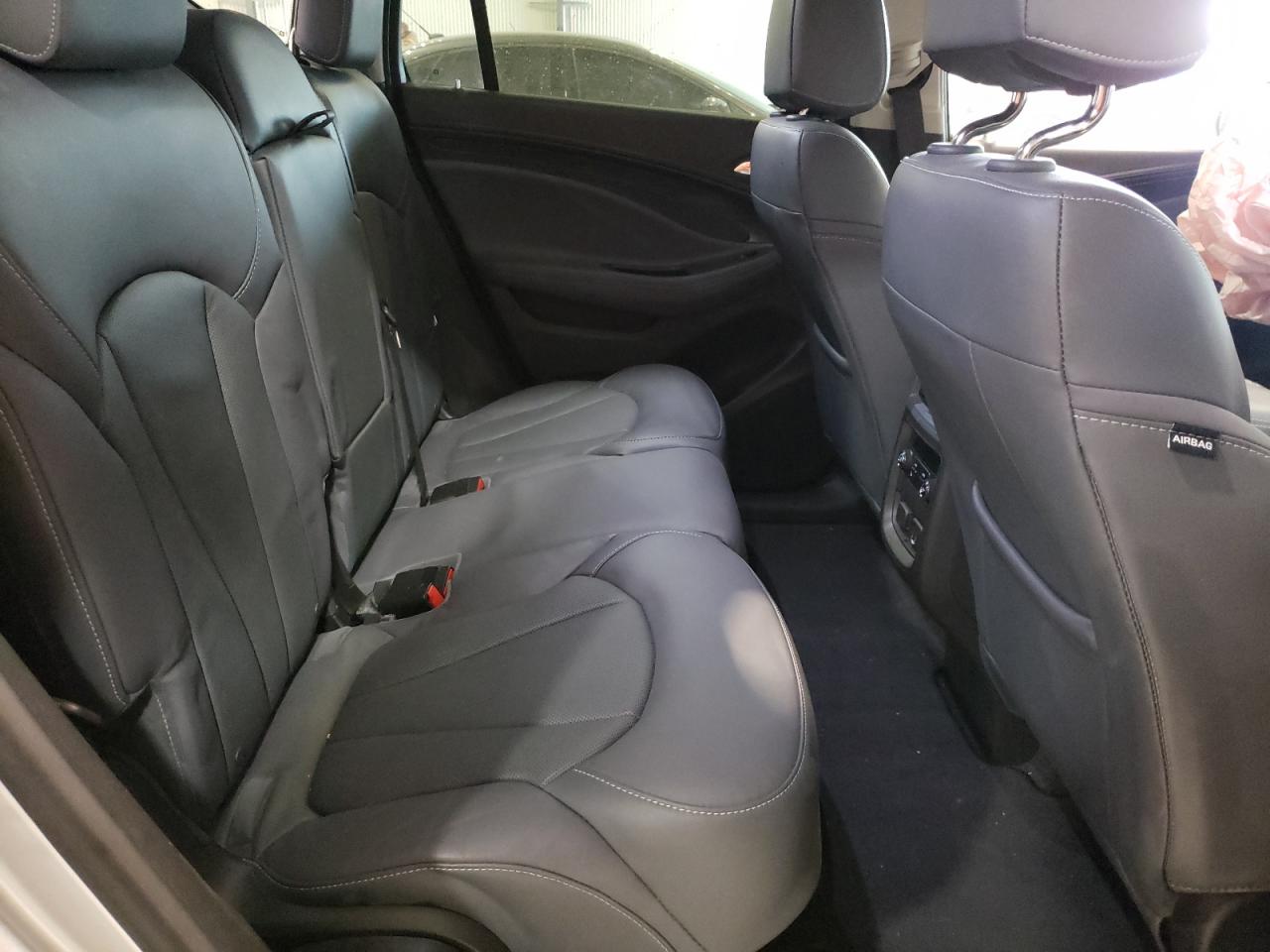Photo 6 from auction – 2019 BUICK ENVISION E with VIN LRBFX2SA9KD018904