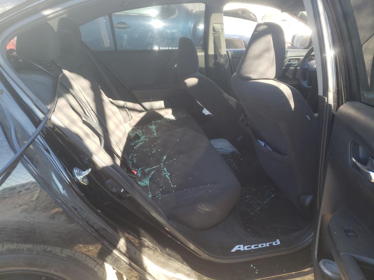 Photo 6 from auction – 2015 HONDA ACCORD EX with VIN 1HGCR2F77FA195893