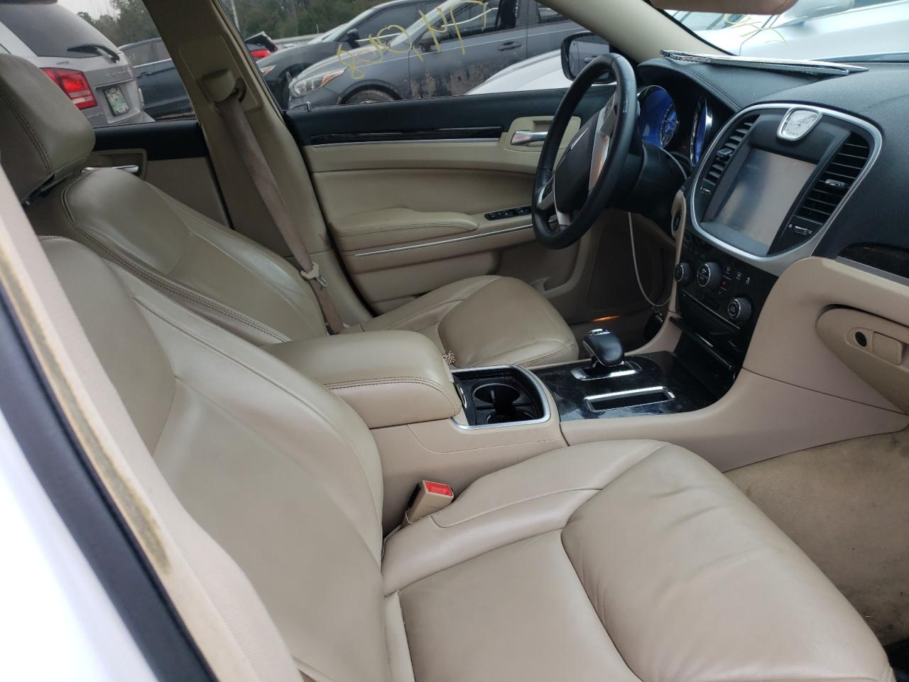 Photo 5 from auction – 2013 CHRYSLER 300 with VIN 2C3CCAAGXDH527474