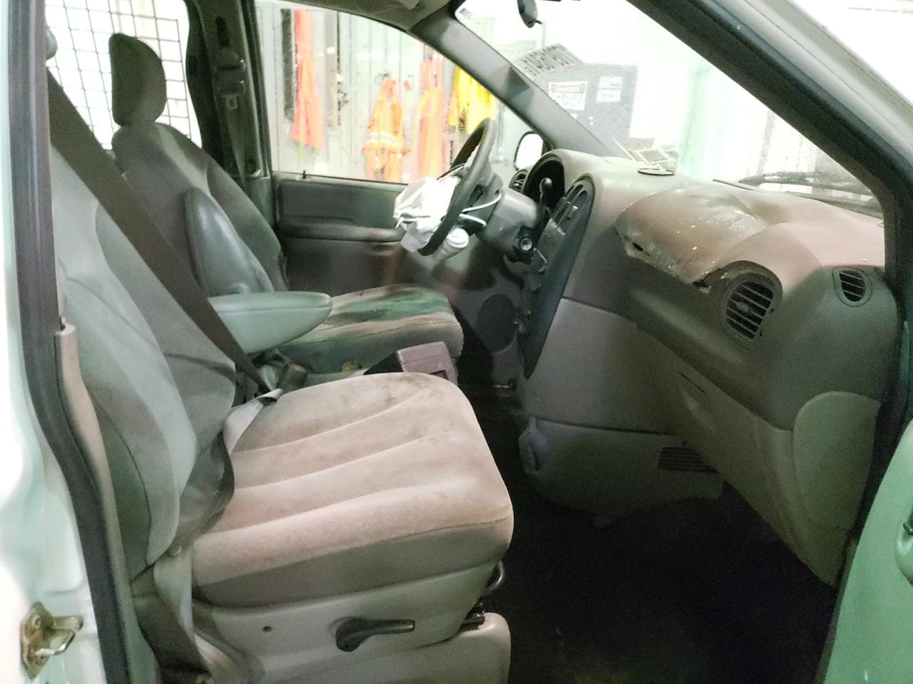Foto 5 de la subasta – 2003 DODGE GRAND CARA con VIN 1D4GP21363B339842