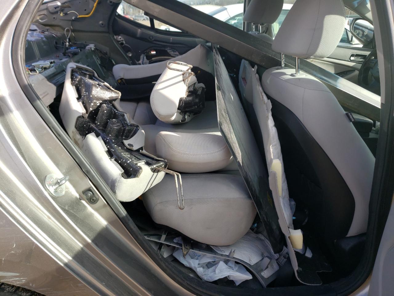 Photo 6 from auction – 2014 KIA OPTIMA LX with VIN 5XXGM4A74EG281909