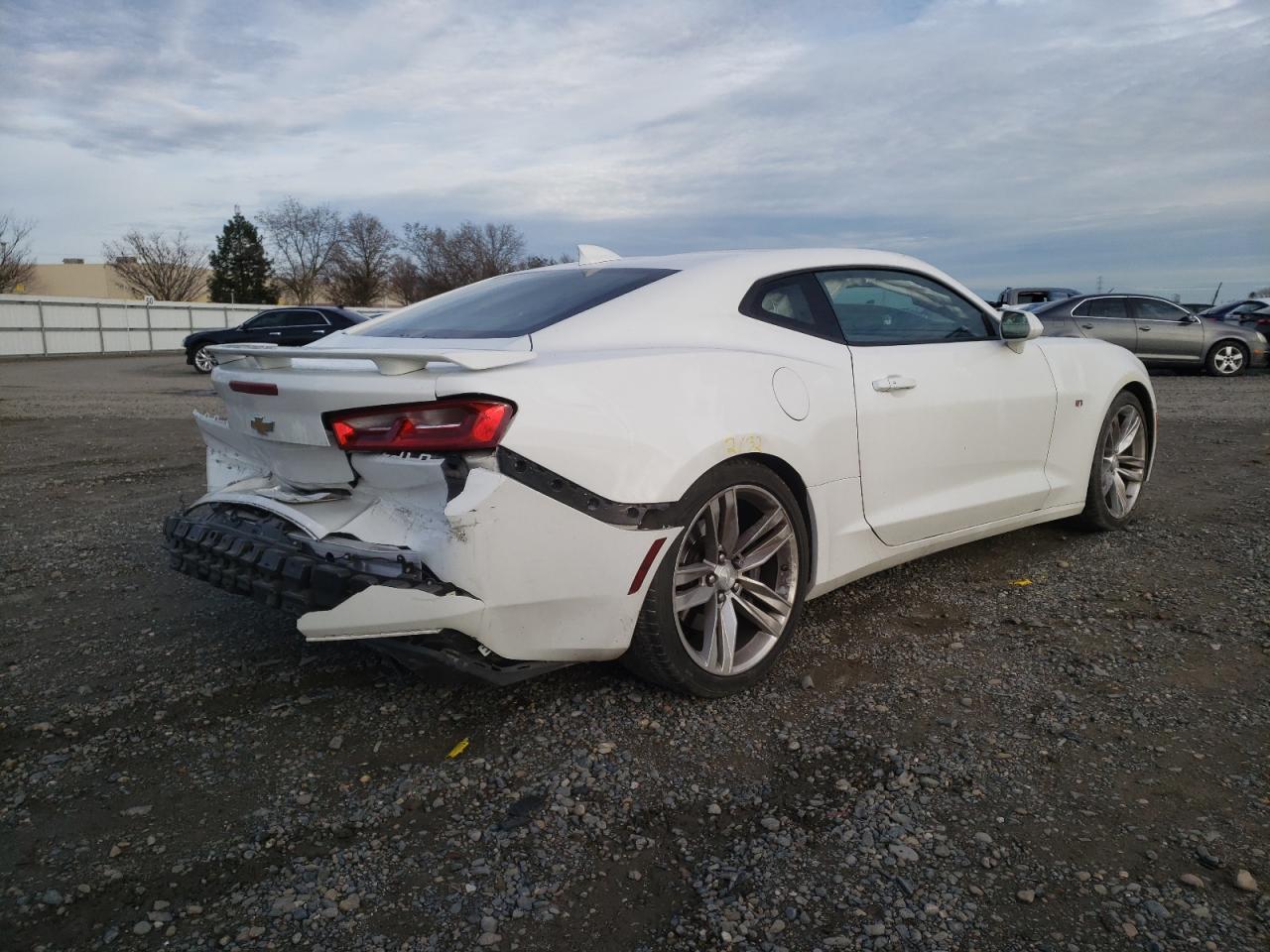 Photo 4 from auction – 2017 CHEVROLET CAMARO SS with VIN 1G1FF1R77H0159634
