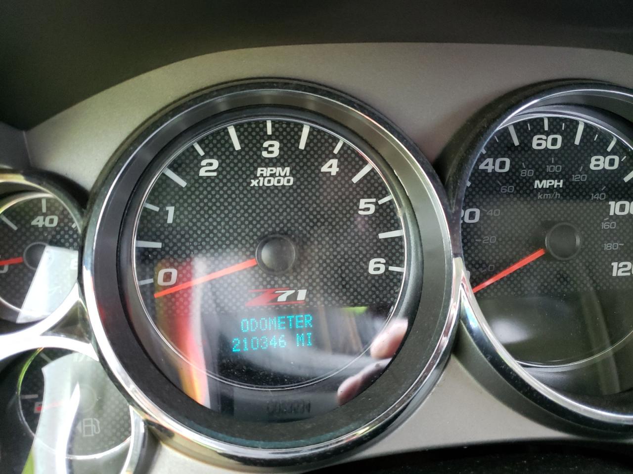 Photo 8 from auction – 2011 CHEVROLET SILVERADO with VIN 1GCRKSE37BZ127388