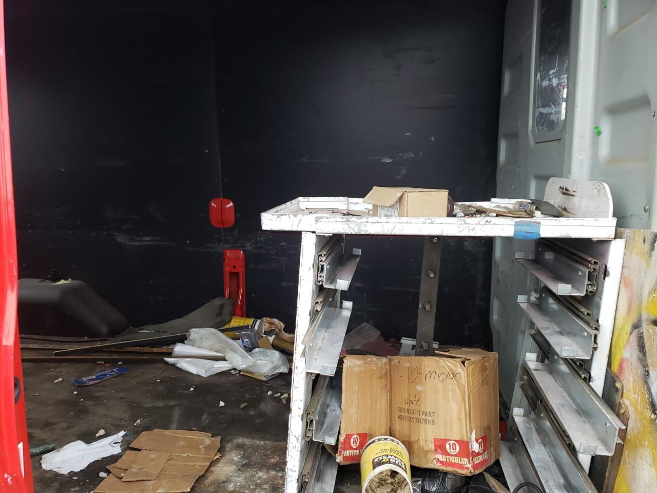 Photo 6 from auction – 2018 FORD TRANSIT T- with VIN 1FTYR2CM2JKA93967