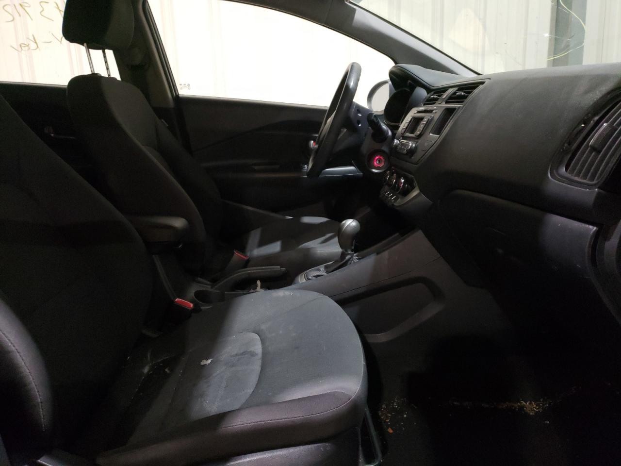 Photo 5 from auction – 2013 KIA RIO LX with VIN KNADM5A34D6868532