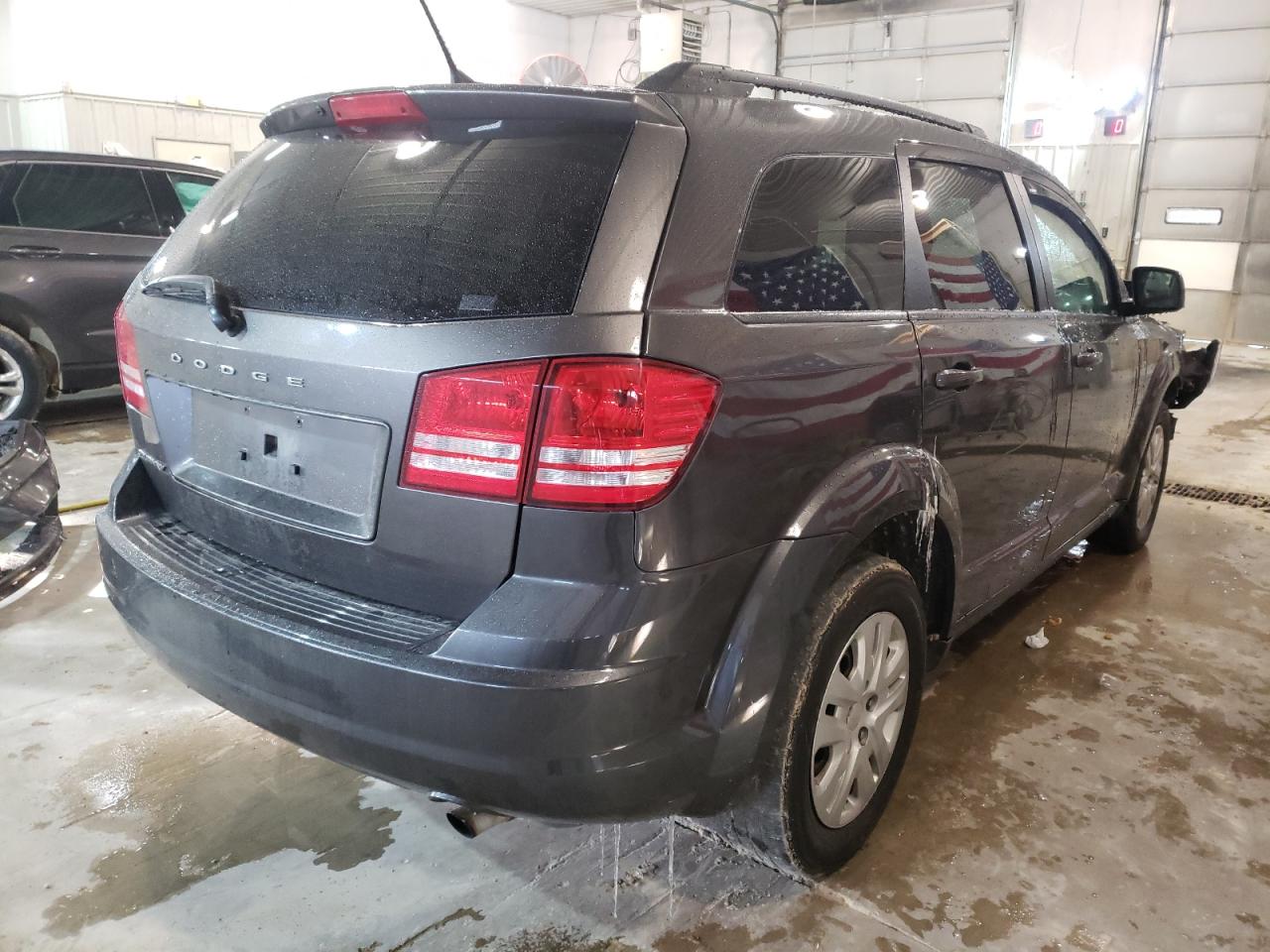 Photo 4 from auction – 2016 DODGE JOURNEY SE with VIN 3C4PDCABXGT110894