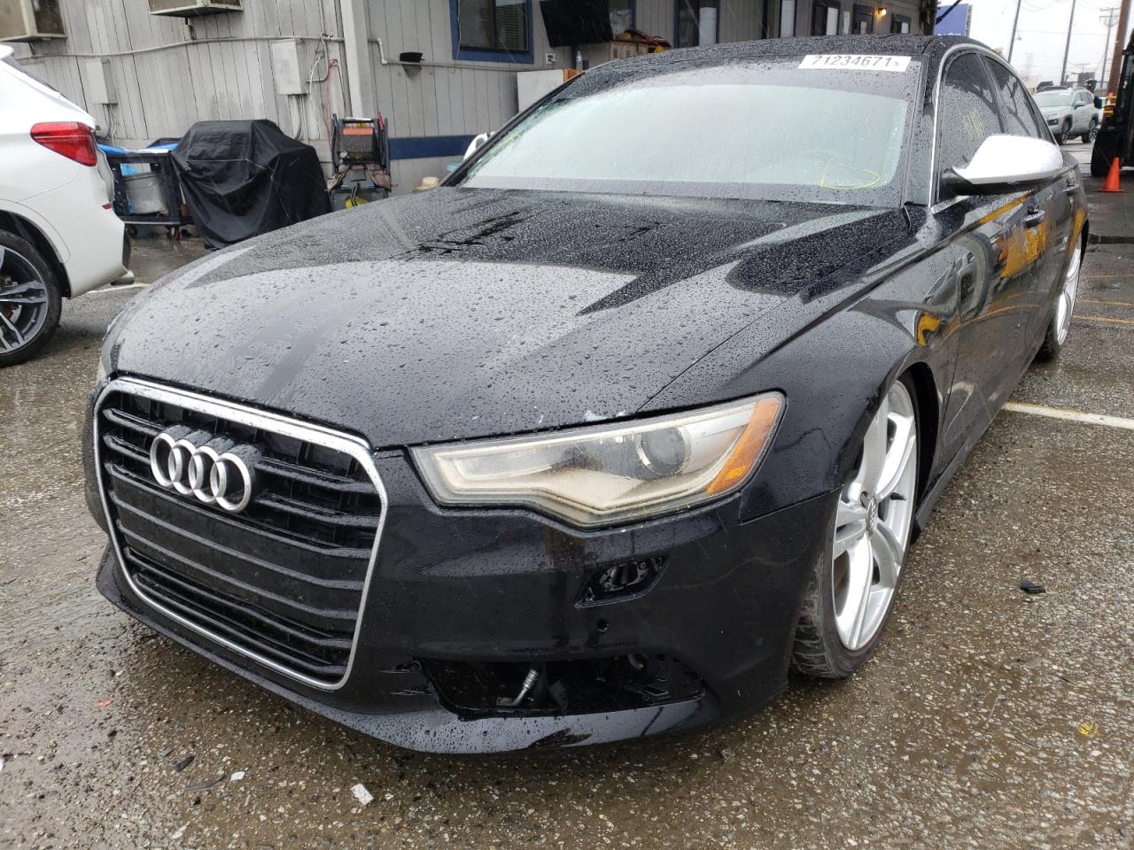 Photo 2 from auction – 2014 AUDI S6 with VIN WAUF2AFC4EN016382