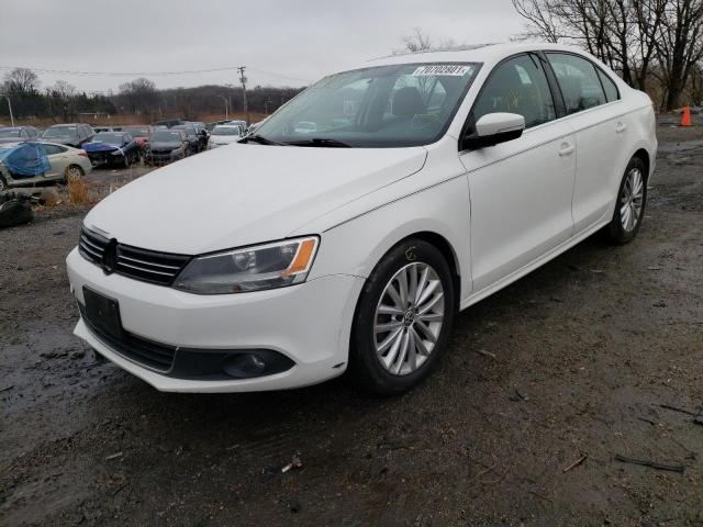 Photo 2 from auction – 2011 VOLKSWAGEN JETTA SEL with VIN 3VWLZ7AJ6BM356582