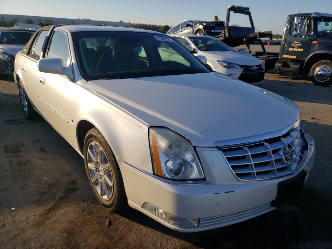 Photo 1 from auction – 2009 CADILLAC DTS with VIN 1G6KD57Y59U145081