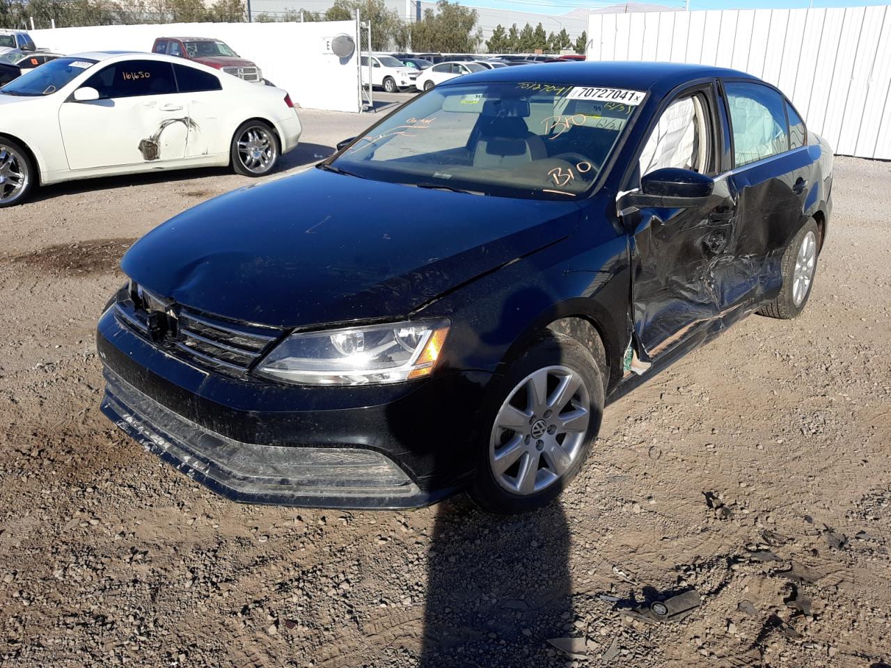 Photo 2 from auction – 2017 VOLKSWAGEN JETTA S with VIN 3VW2B7AJ0HM255319