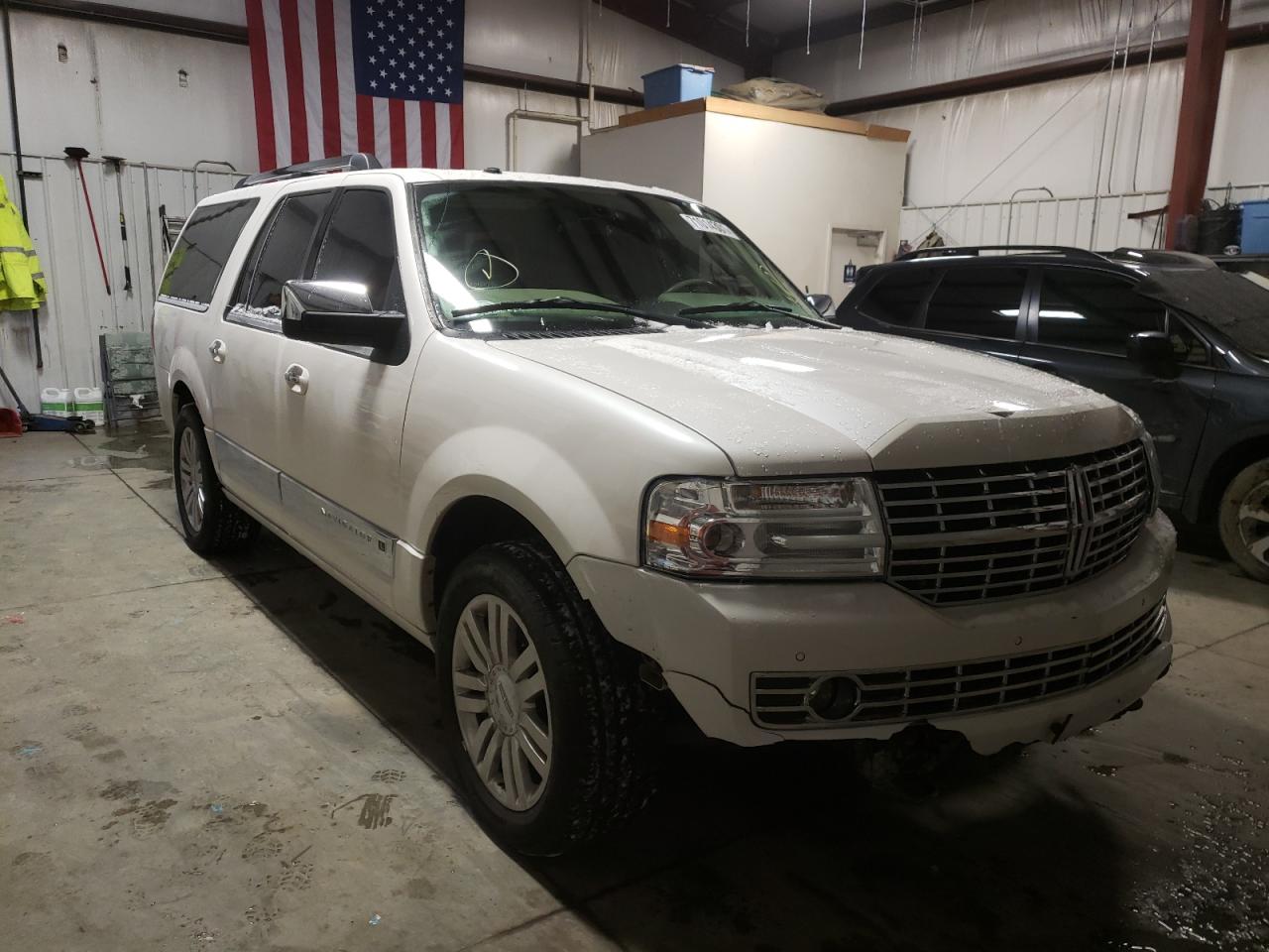 LINCOLN NAVIGATOR 2012 z numerem VIN 5LMJJ3J56CEL08724 - Zdjęcie z aukcji