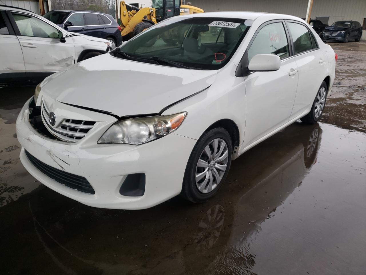Photo 2 from auction – 2013 TOYOTA COROLLA BA with VIN JTDBU4EE7DJ120497
