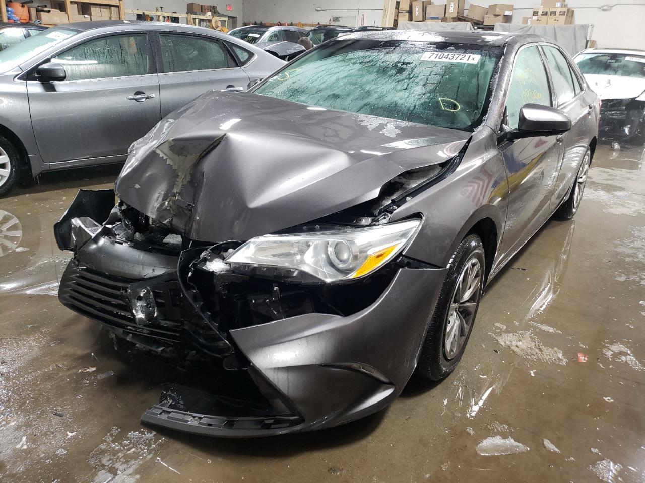 Photo 2 from auction – 2016 TOYOTA CAMRY LE with VIN 4T4BF1FK4GR559545