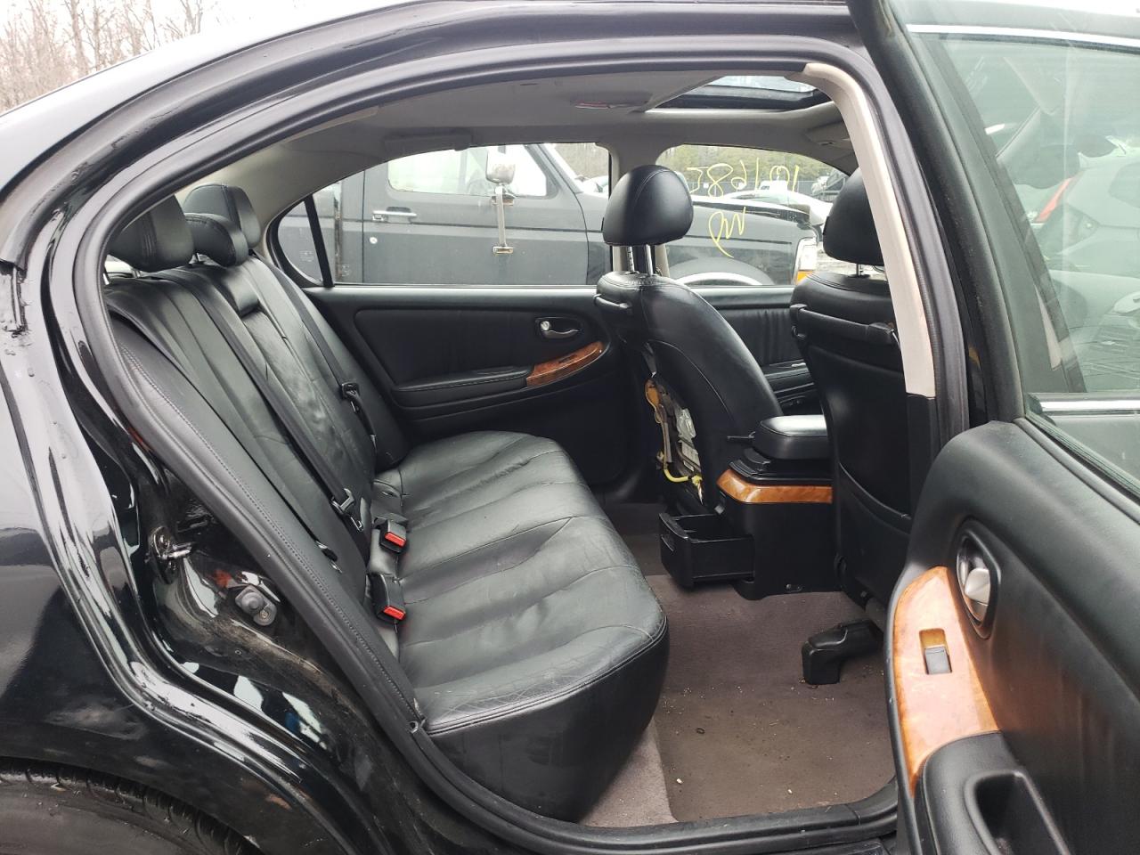 Photo 6 from auction – 2004 INFINITI I35 with VIN JNKDA31A14T210293