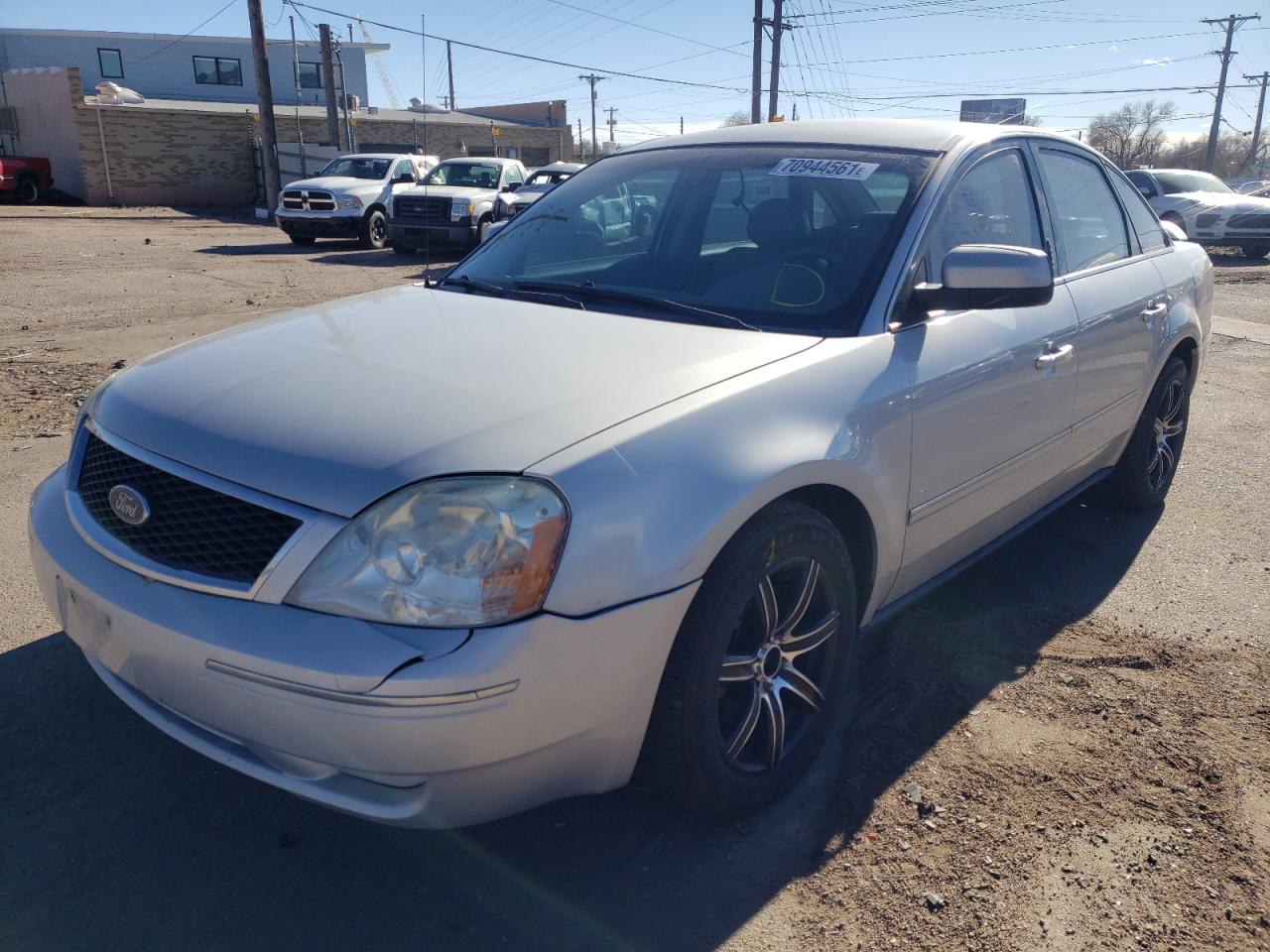 Photo 2 from auction – 2005 FORD FIVE HUNDR with VIN 1FAFP24155G164871