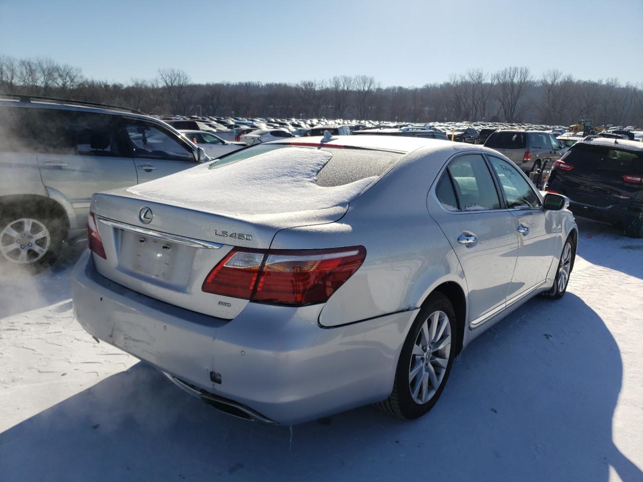Photo 4 from auction – 2012 LEXUS LS 460 with VIN JTHCL5EF1C5014588