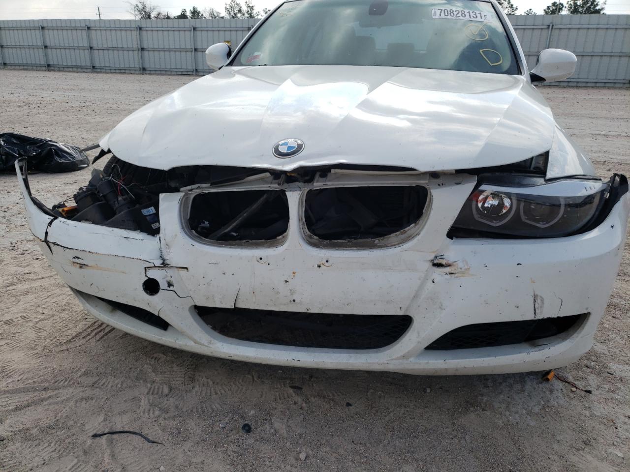 Photo 9 from auction – 2011 BMW 328 I with VIN WBAPH7C59BE130756