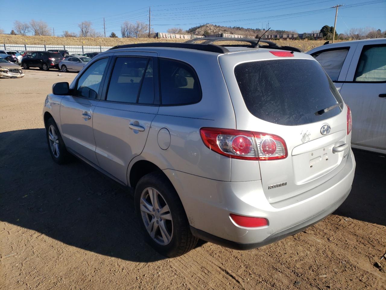 Photo 3 from auction – 2010 HYUNDAI SANTA FE G with VIN 5NMSG3AB6AH395308